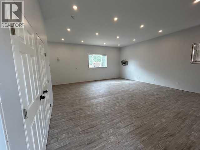 21 3 Avenue W, Marshall, Saskatchewan  S0M 1R0 - Photo 4 - A2257048