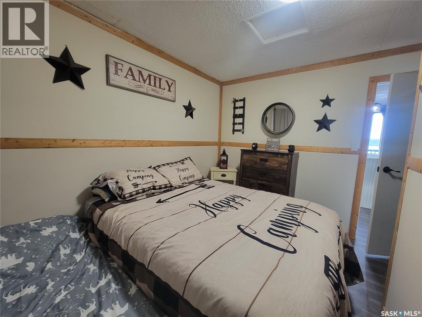 #36 Cabin, Lakeshore Drive Macklin Regional Park, Eye Hill Rm No. 382, Saskatchewan  S0L 2C0 - Photo 14 - SK011756