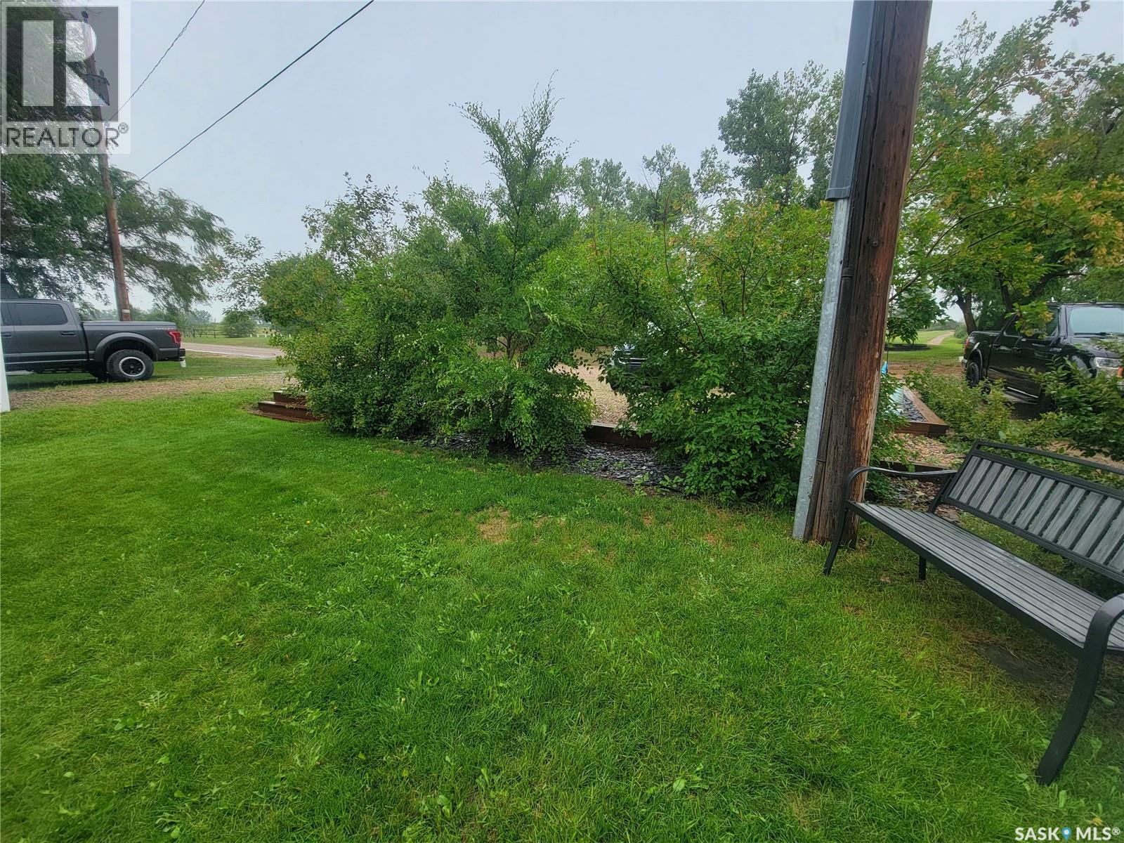 #36 Cabin, Lakeshore Drive Macklin Regional Park, Eye Hill Rm No. 382, Saskatchewan  S0L 2C0 - Photo 28 - SK011756