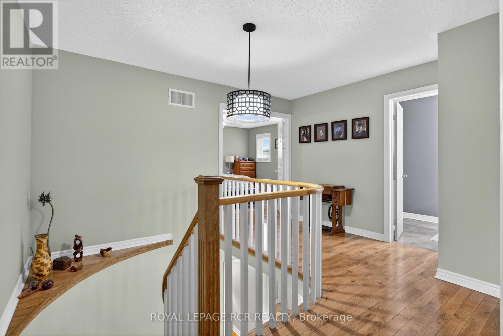 2 Dungey Crescent, New Tecumseth, Ontario  L9R 1X5 - Photo 20 - N12247391