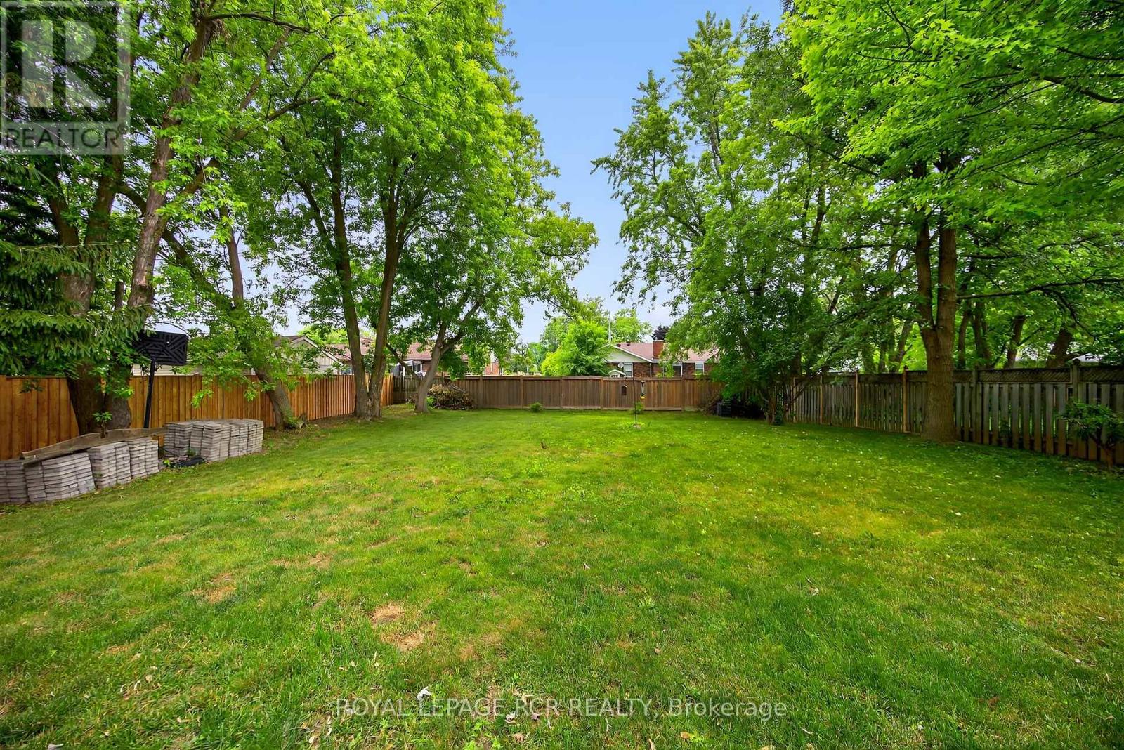 2 Dungey Crescent, New Tecumseth, Ontario  L9R 1X5 - Photo 45 - N12247391