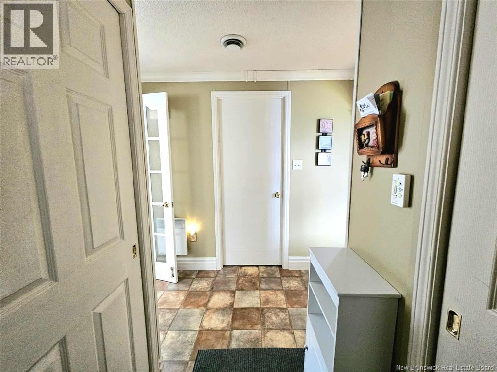 253 Birchgrove, Beresford, New Brunswick  E8K 1E9 - Photo 25 - NB126691