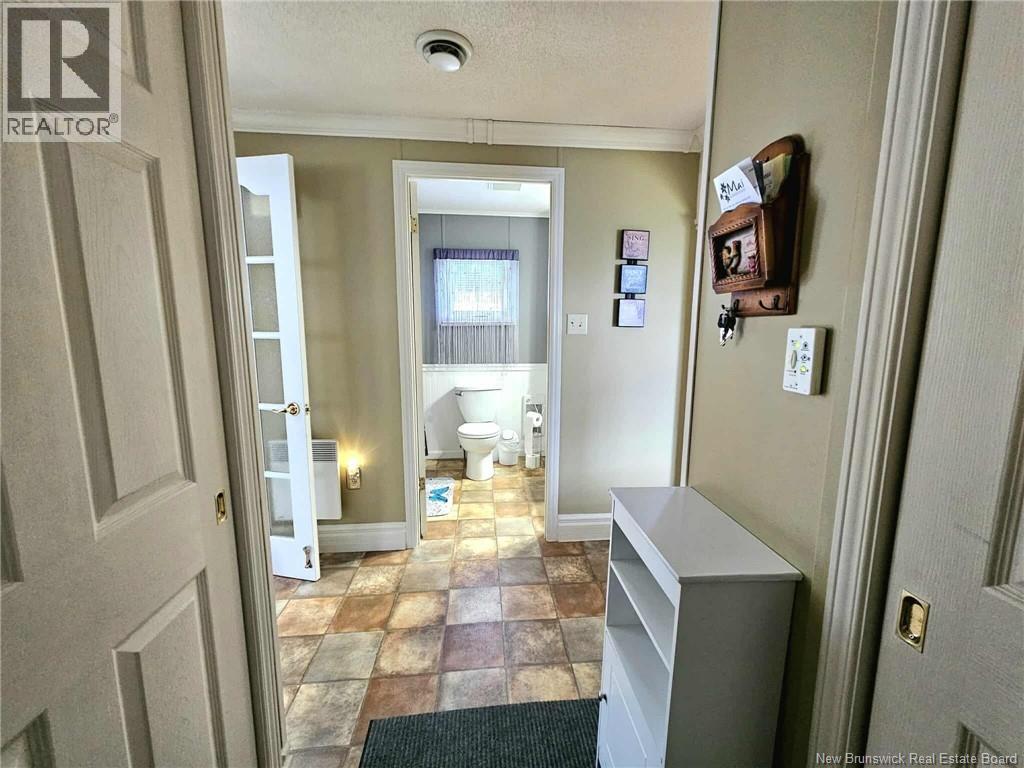 253 Birchgrove, Beresford, New Brunswick  E8K 1E9 - Photo 27 - NB126691