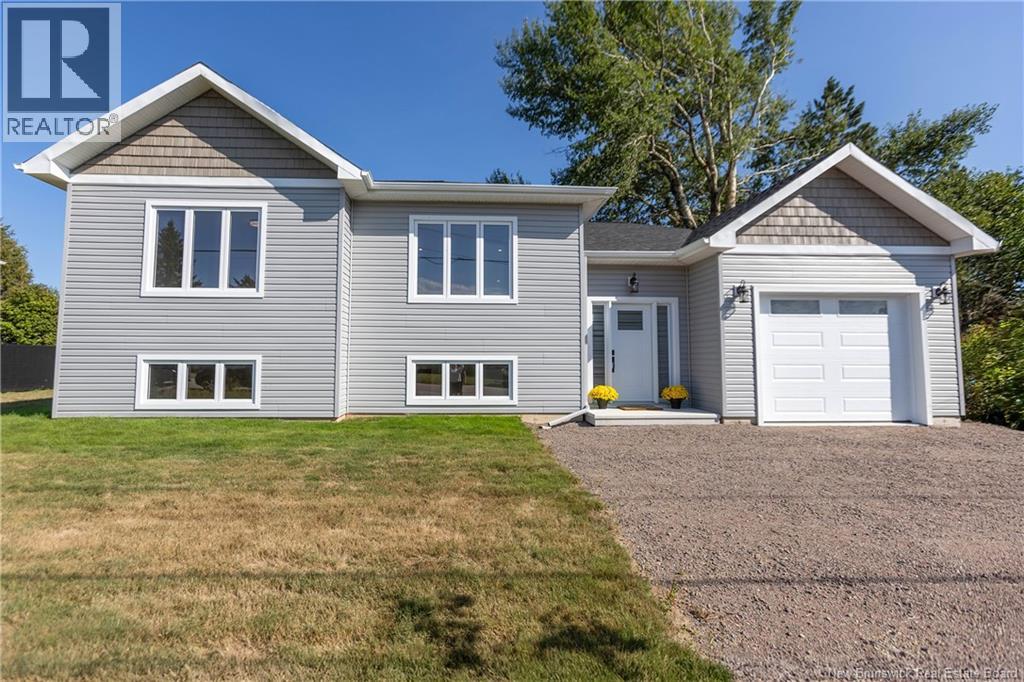 144 Queens Road, Sackville, New Brunswick  E4L 2B6 - Photo 1 - NB126577