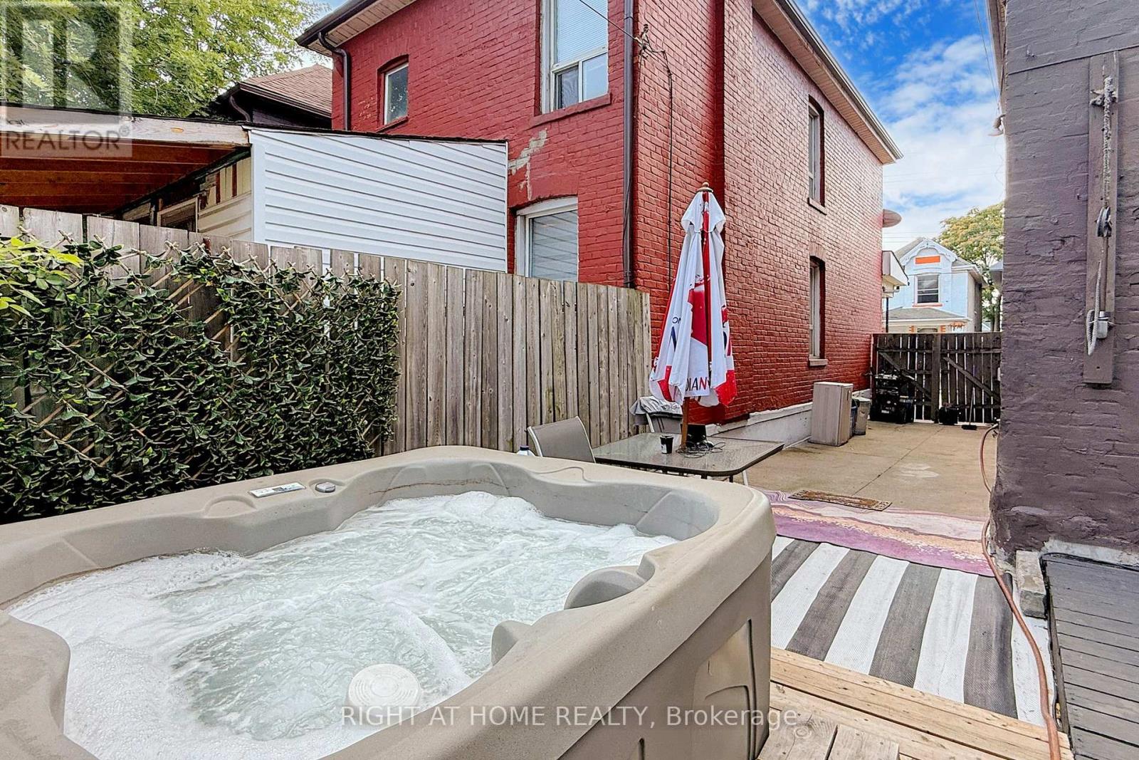 89 Keith Street, Hamilton, Ontario  L8L 3S5 - Photo 45 - X12351013