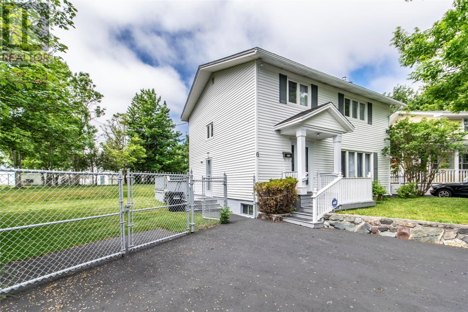 6 Donegal Place, St. John's, Newfoundland & Labrador  A1B 3L6 - Photo 3 - 1290427