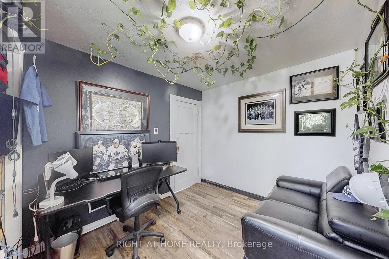 89 Keith Street, Hamilton, Ontario  L8L 3S5 - Photo 28 - X12351013
