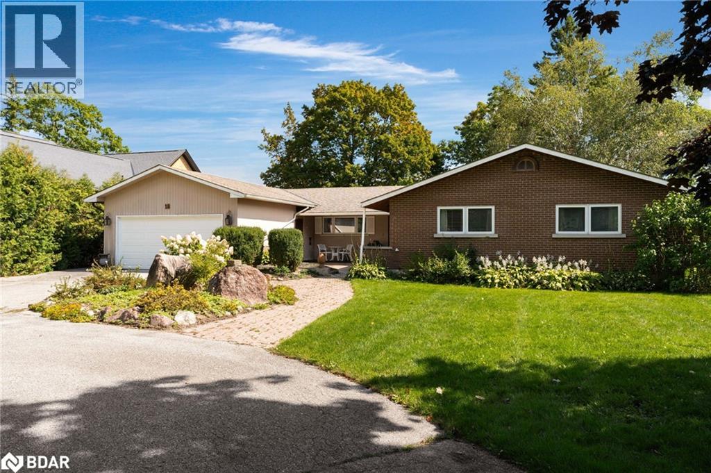 18 MAPLE Drive, Orillia, Ontario