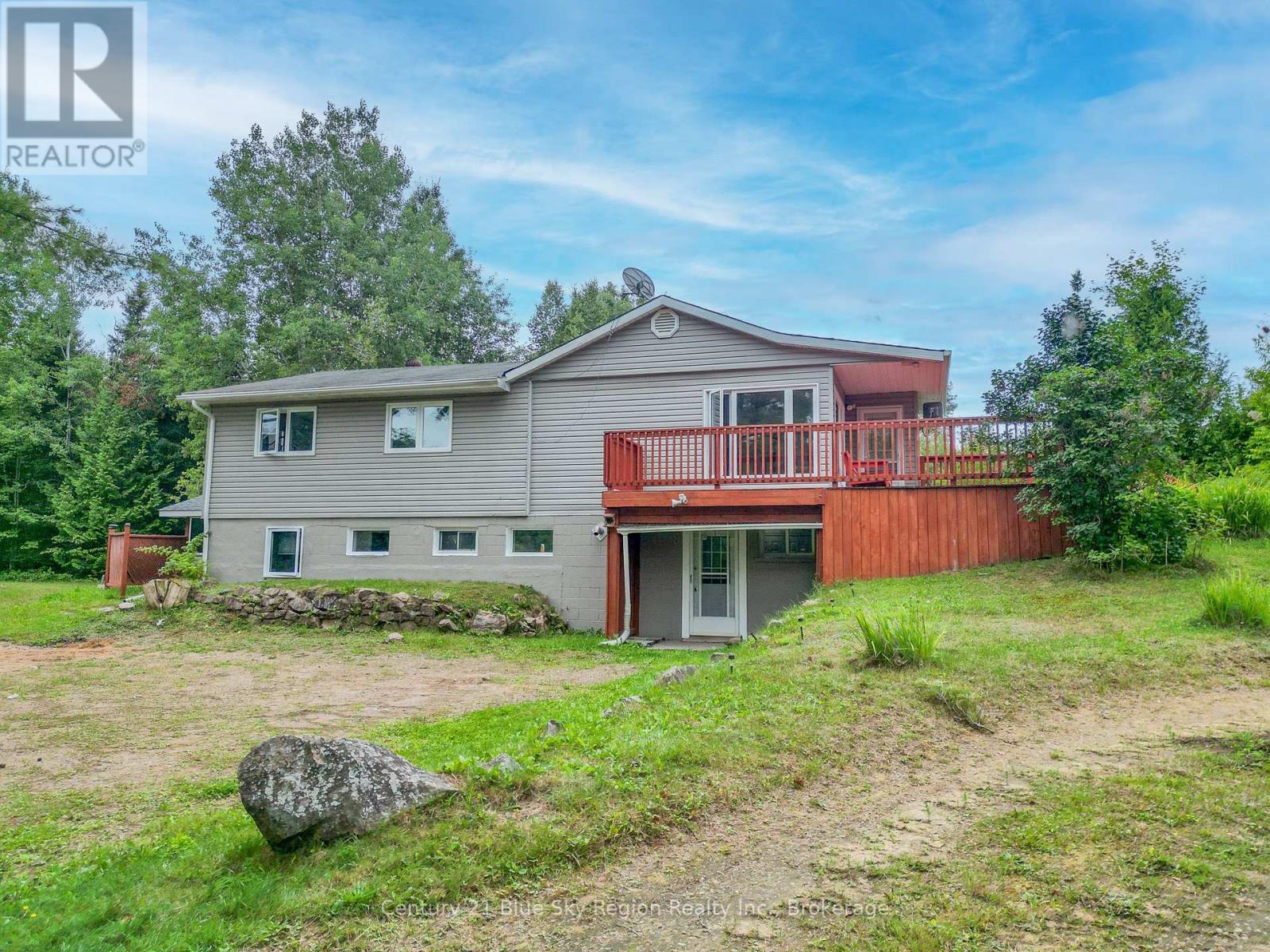 525 MAPLE ROAD, Bonfield, Ontario