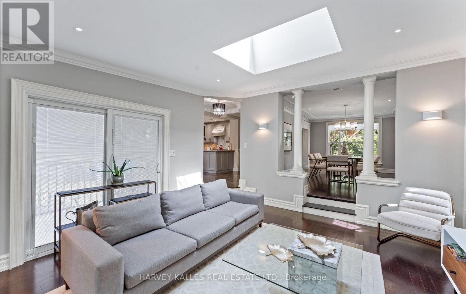 112 Mason Boulevard, Toronto (Bedford Park-Nortown), Ontario  M5M 3E3 - Photo 14 - C12403226