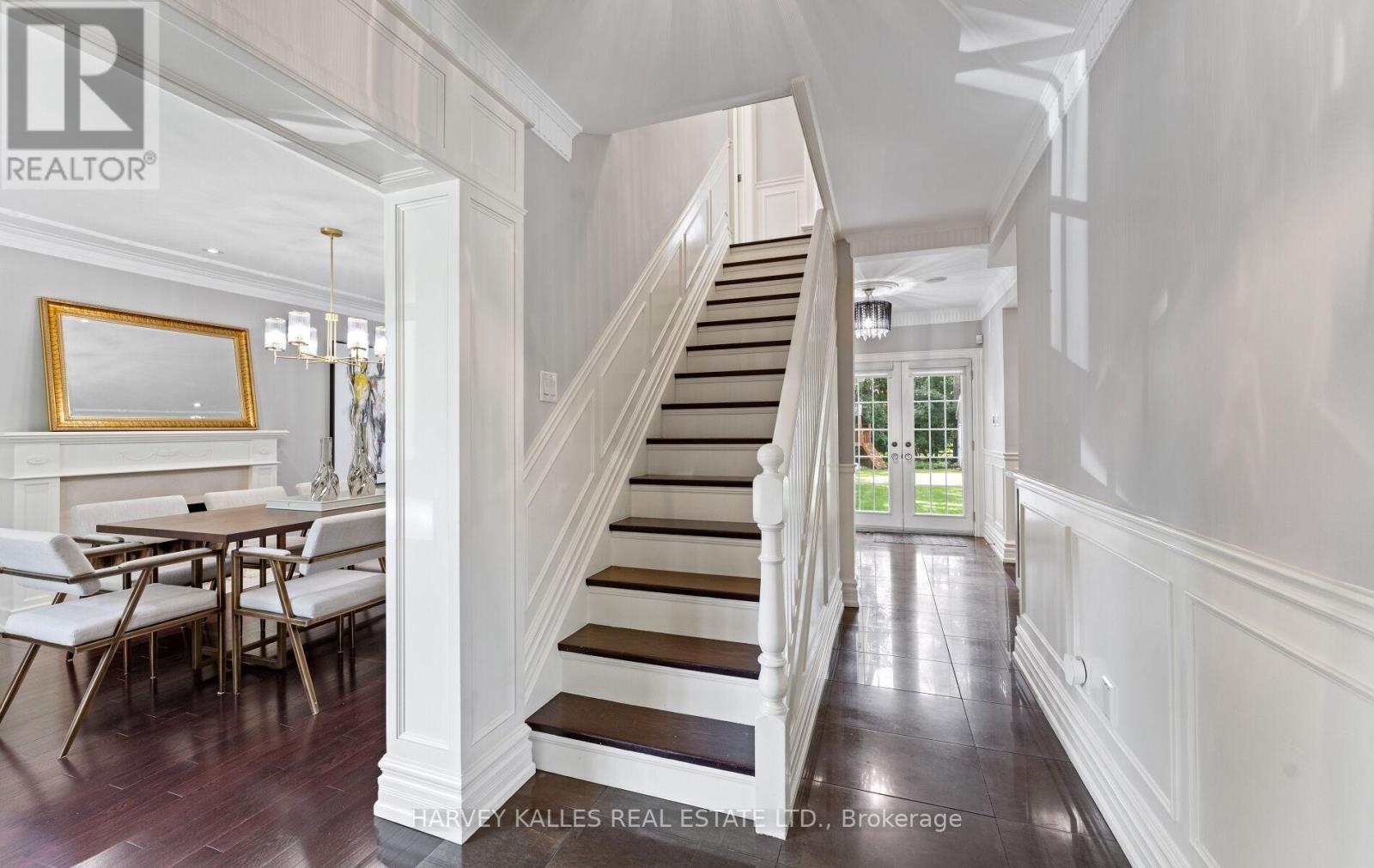 112 Mason Boulevard, Toronto (Bedford Park-Nortown), Ontario  M5M 3E3 - Photo 16 - C12403226
