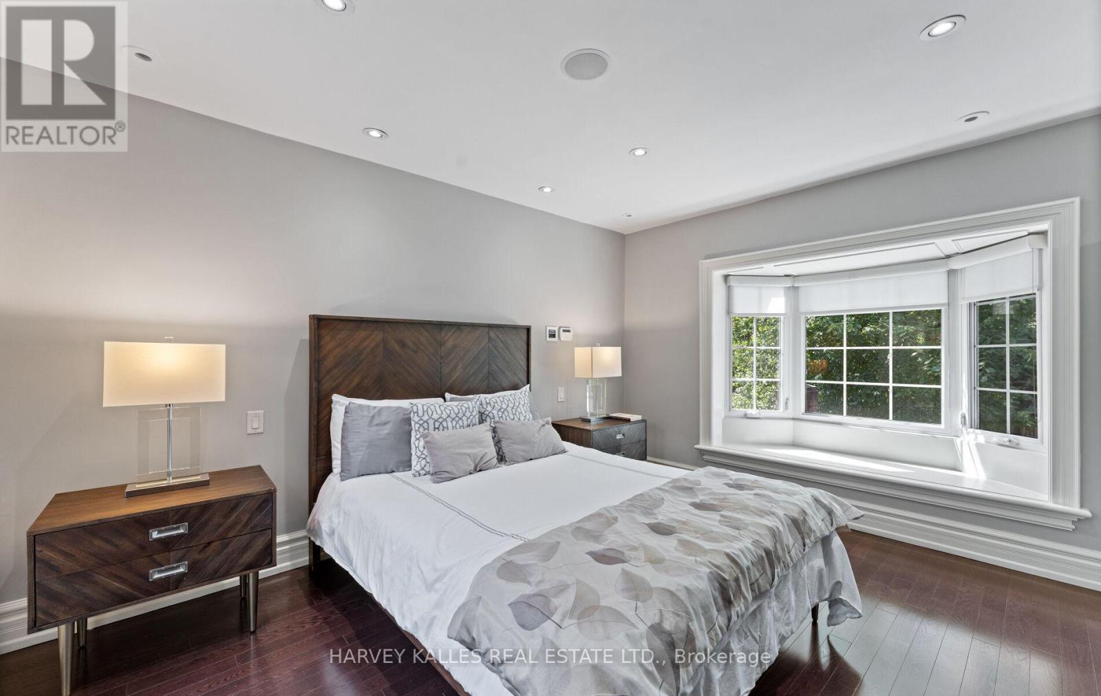 112 Mason Boulevard, Toronto (Bedford Park-Nortown), Ontario  M5M 3E3 - Photo 19 - C12403226