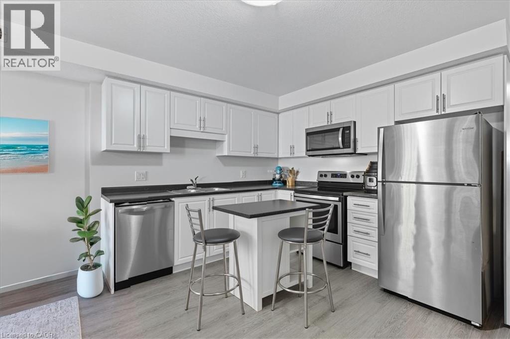 Property at 160 ROCHEFORT Street Unit# D11 image 4