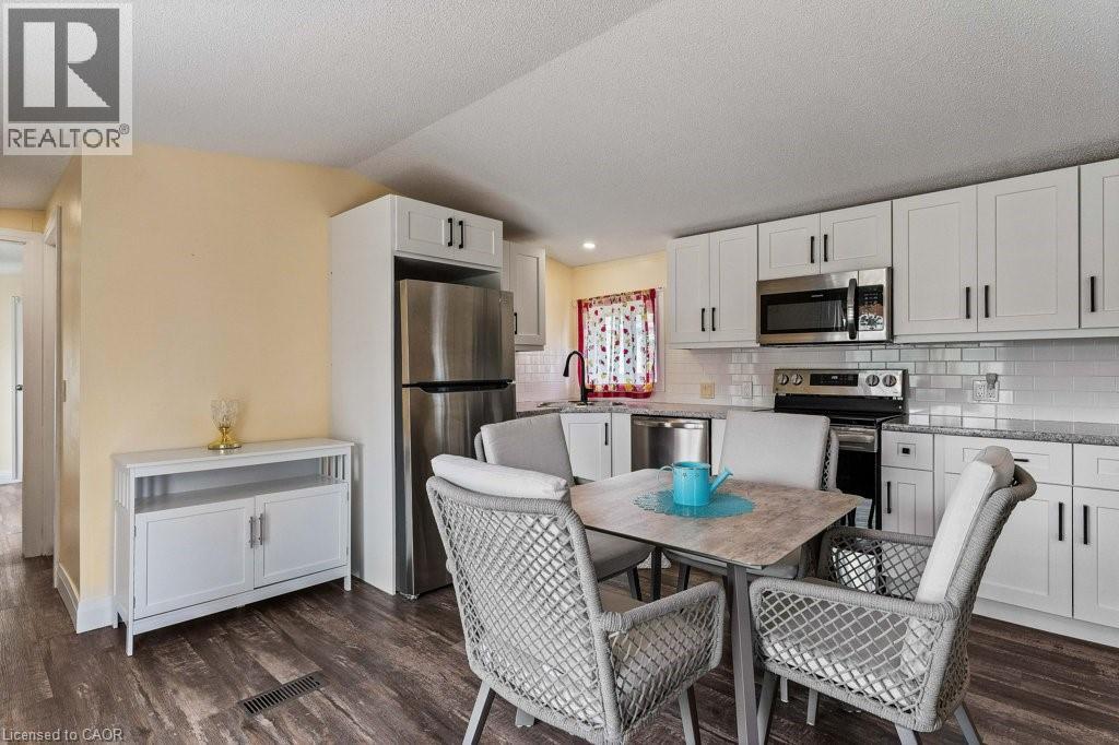 4587 Rebecca Lane, Beamsville, Ontario  L0R 1B1 - Photo 9 - 40768131