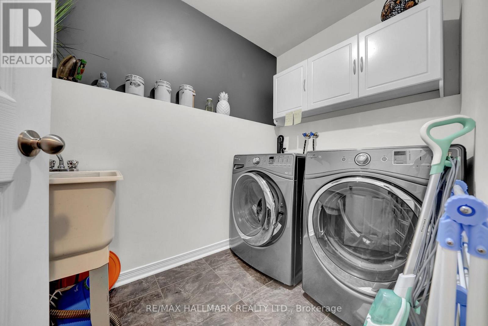 35 Westover Drive, Clarington, Ontario  L1C 0M7 - Photo 15 - E12403172