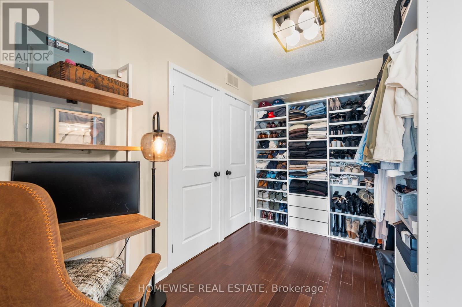 63 Carroll Street, Toronto, Ontario  M4M 3G2 - Photo 11 - E12403194