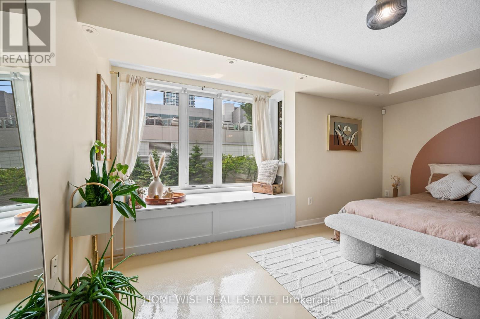 63 Carroll Street, Toronto, Ontario  M4M 3G2 - Photo 13 - E12403194