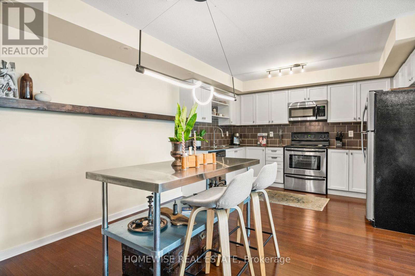 63 Carroll Street, Toronto, Ontario  M4M 3G2 - Photo 7 - E12403194