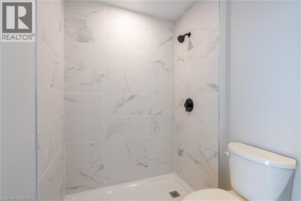 120 Springvalley Crescent Unit# 302, Hamilton, Ontario  L9C 0E4 - Photo 36 - 40764814