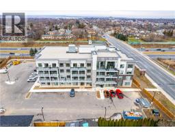 120 SPRINGVALLEY Crescent Unit# 302, Hamilton, Ontario