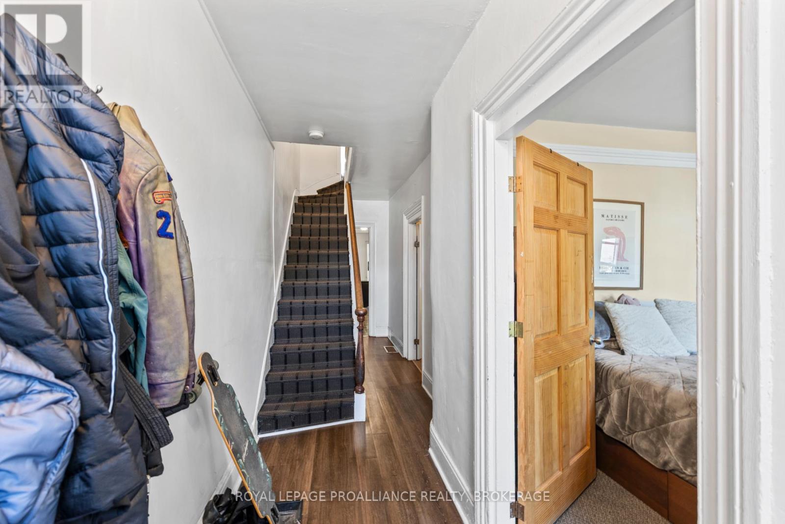 249 Division Street, Kingston, Ontario  K7K 3Z5 - Photo 10 - X12403248