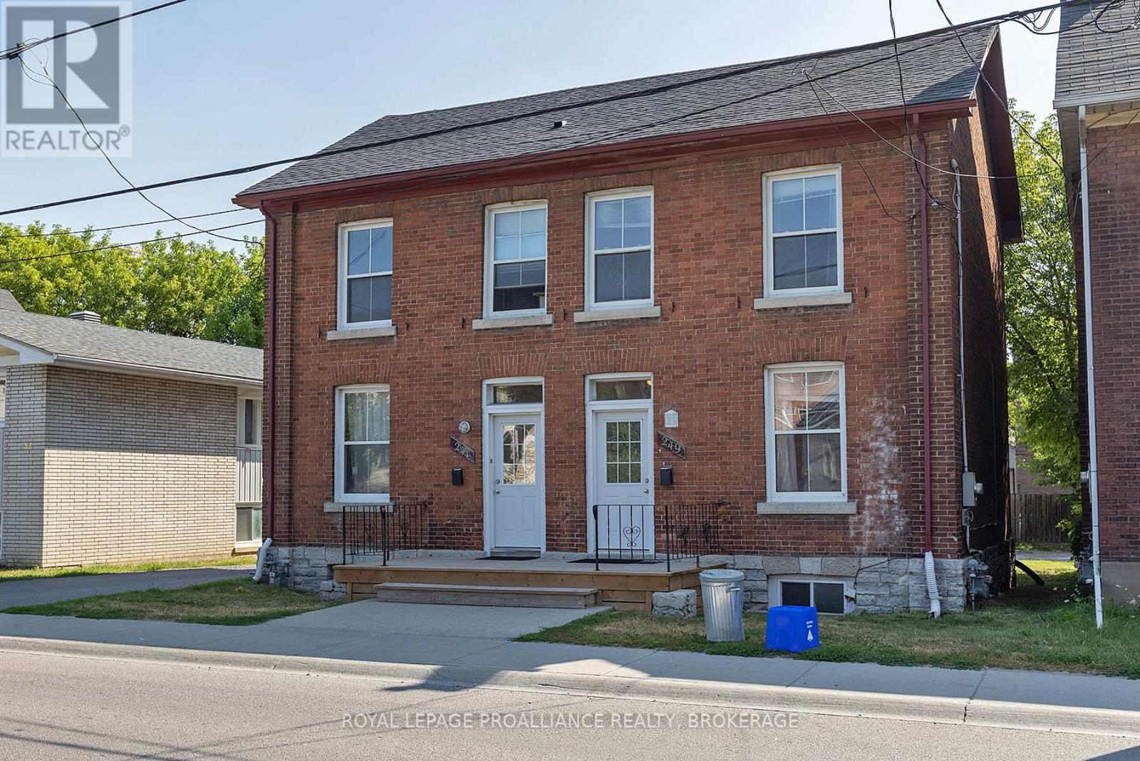 249 Division Street, Kingston, Ontario  K7K 3Z5 - Photo 2 - X12403248
