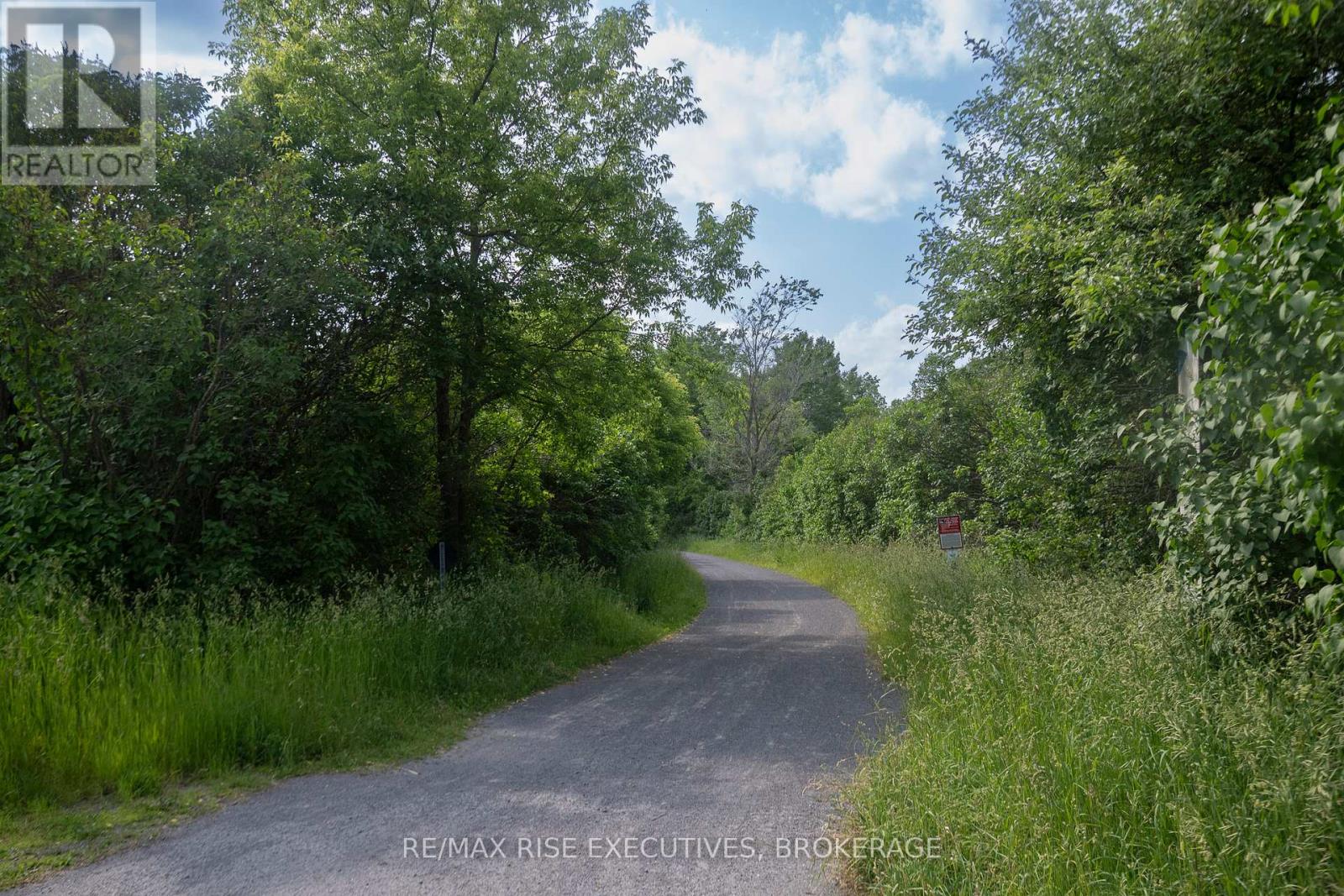 Pt Lt 7-8 Notre Dame Street, South Frontenac, Ontario  K0H 1V0 - Photo 12 - X12403250