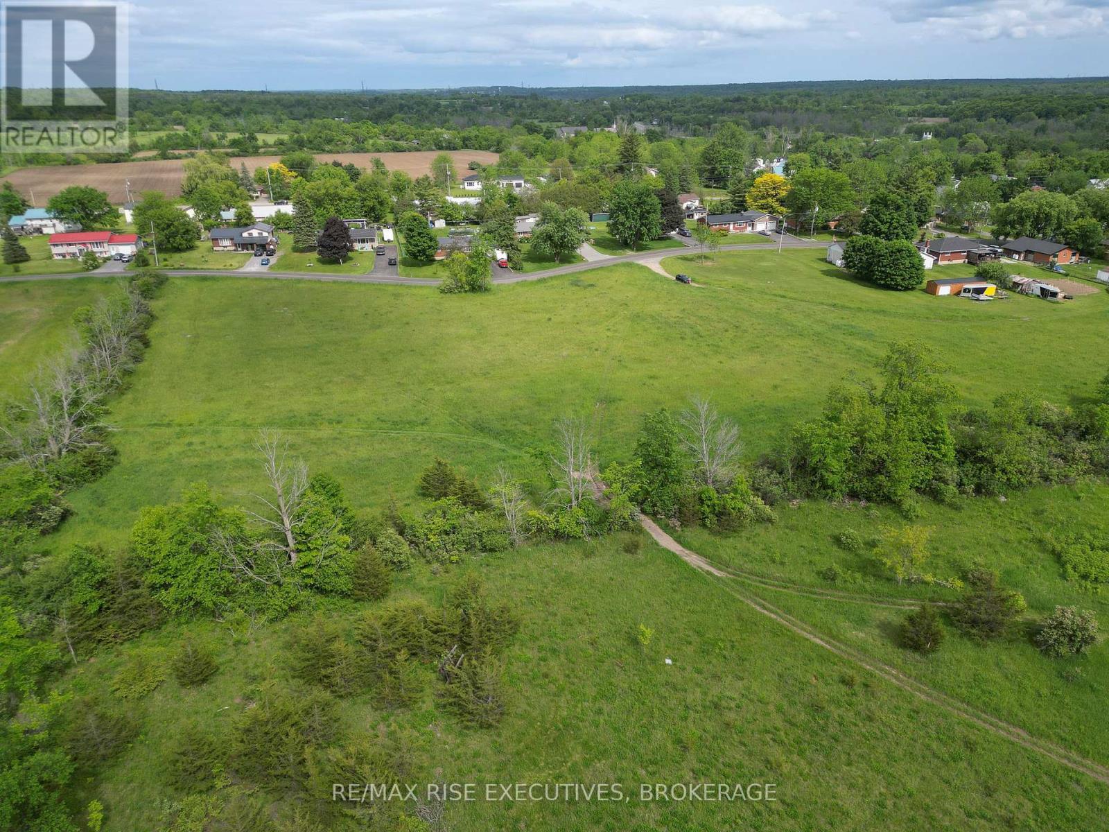Pt Lt 7-8 Notre Dame Street, South Frontenac, Ontario  K0H 1V0 - Photo 6 - X12403250