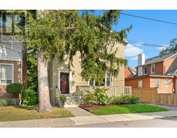 7 TORONTO STREET