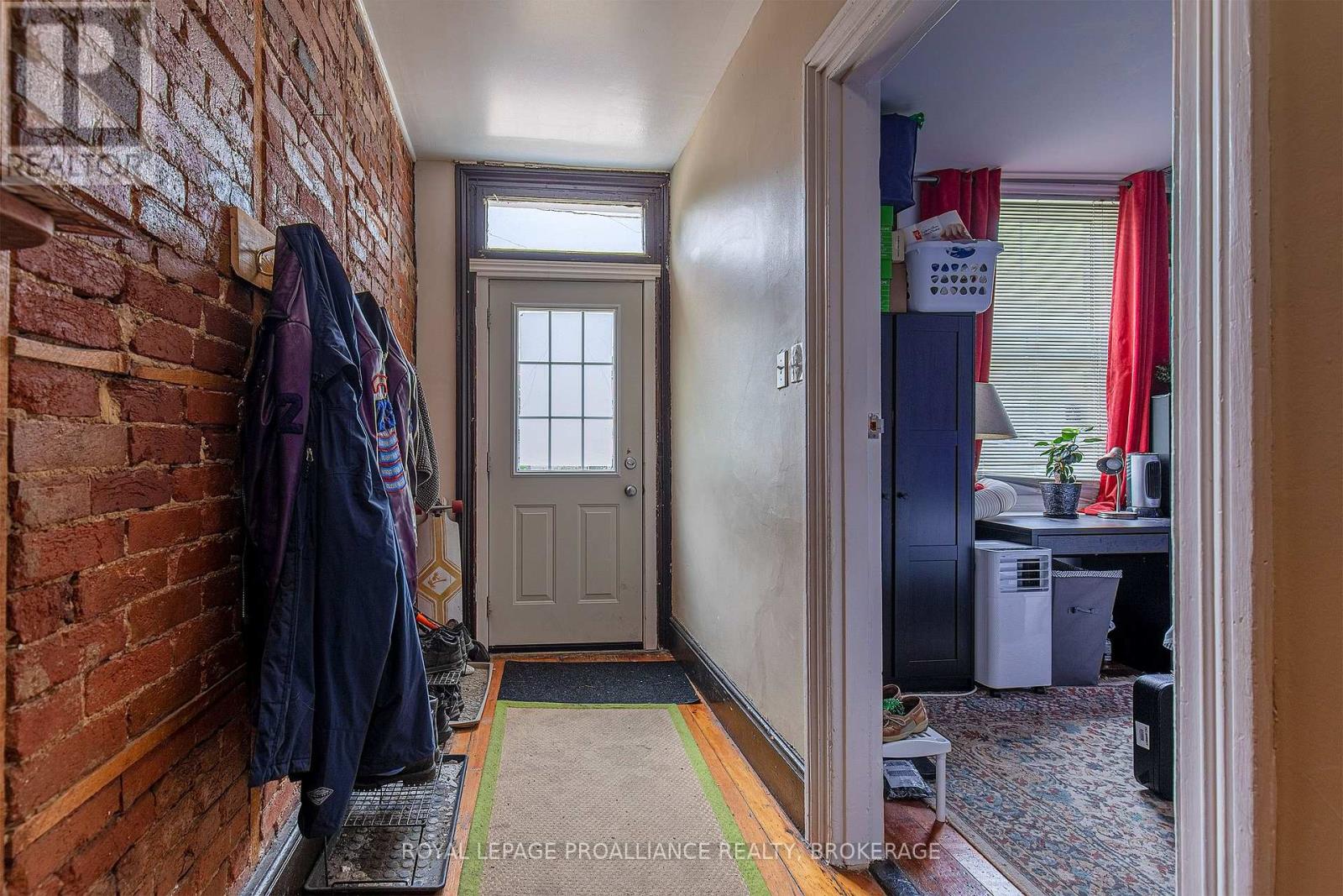 251 Division Street, Kingston, Ontario  K7K 3Z5 - Photo 10 - X12403383