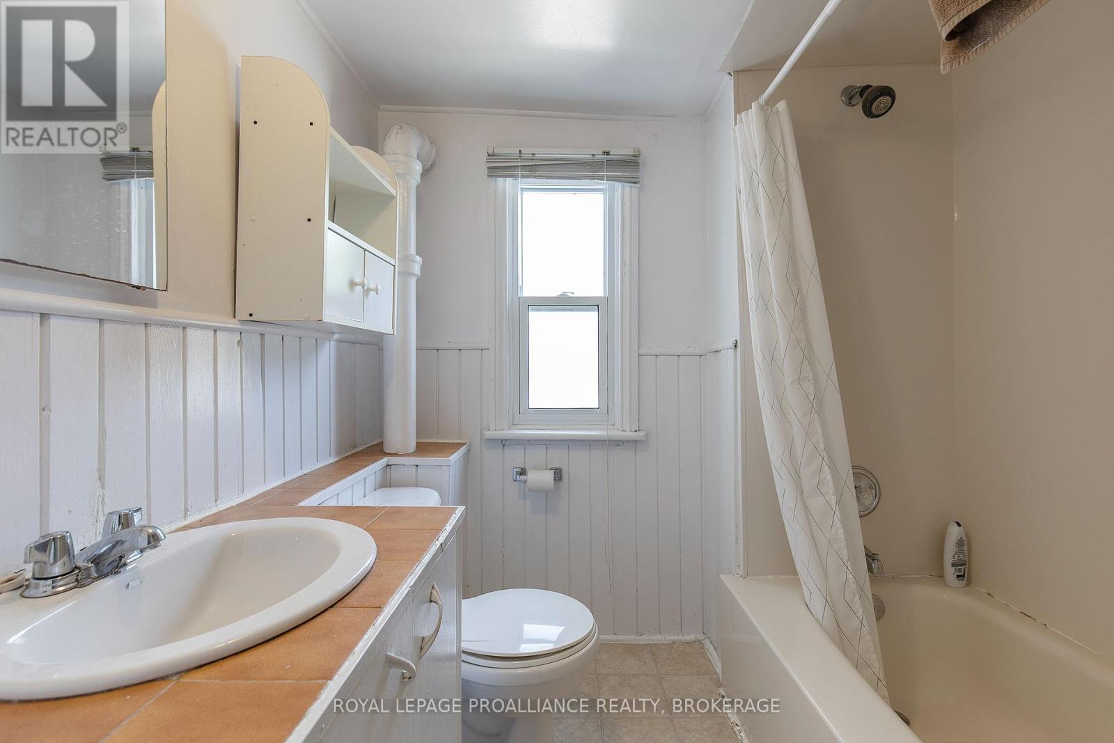 251 Division Street, Kingston, Ontario  K7K 3Z5 - Photo 31 - X12403383