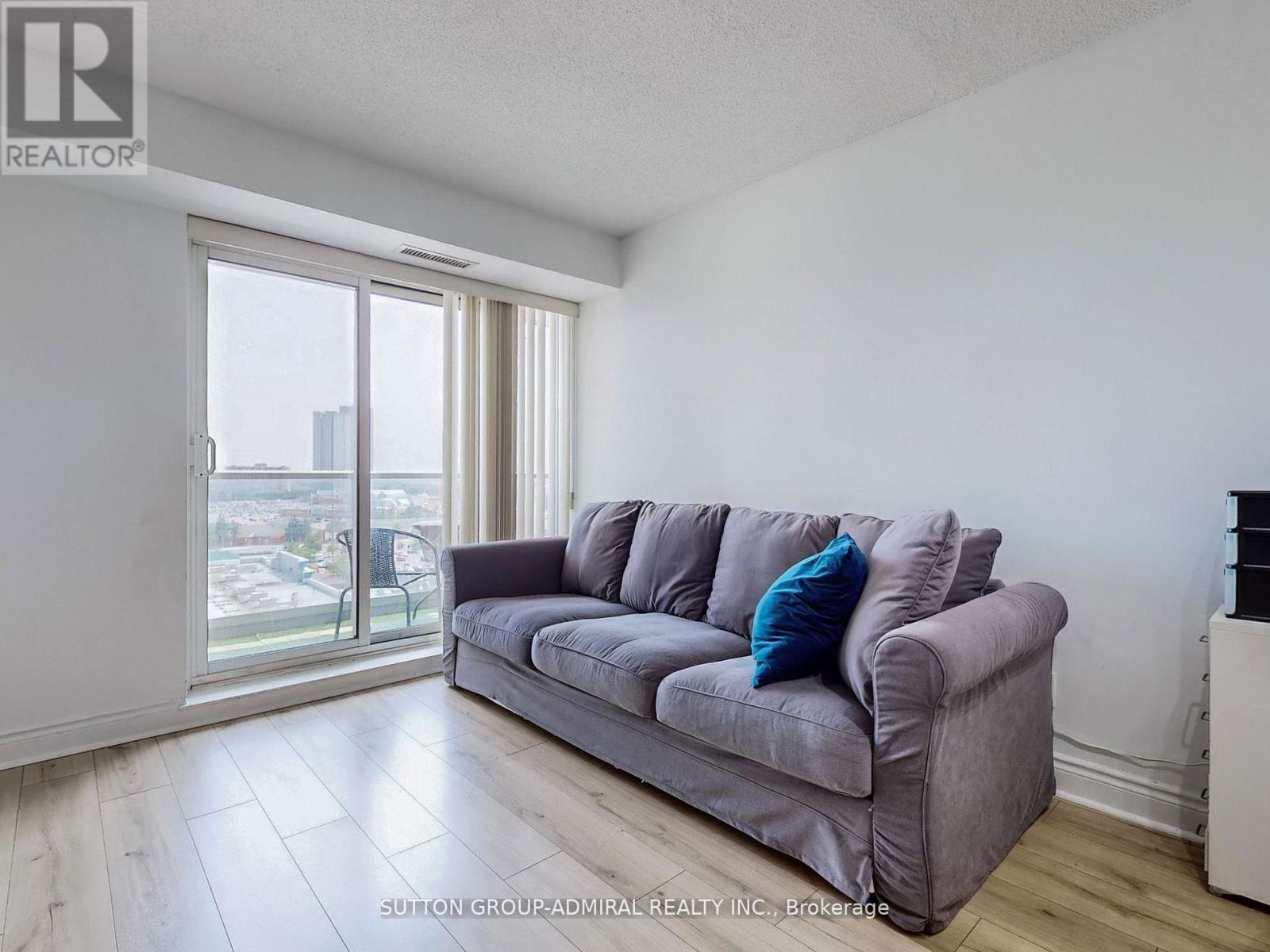 1012 - 7 North Park Road, Vaughan, Ontario  L4J 0C9 - Photo 9 - N12403171