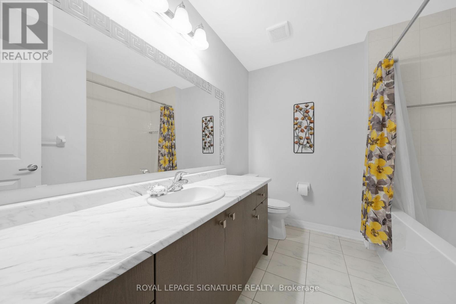 167 Landolfi Way, Bradford West Gwillimbury, Ontario  L3Z 4L7 - Photo 24 - N12403198