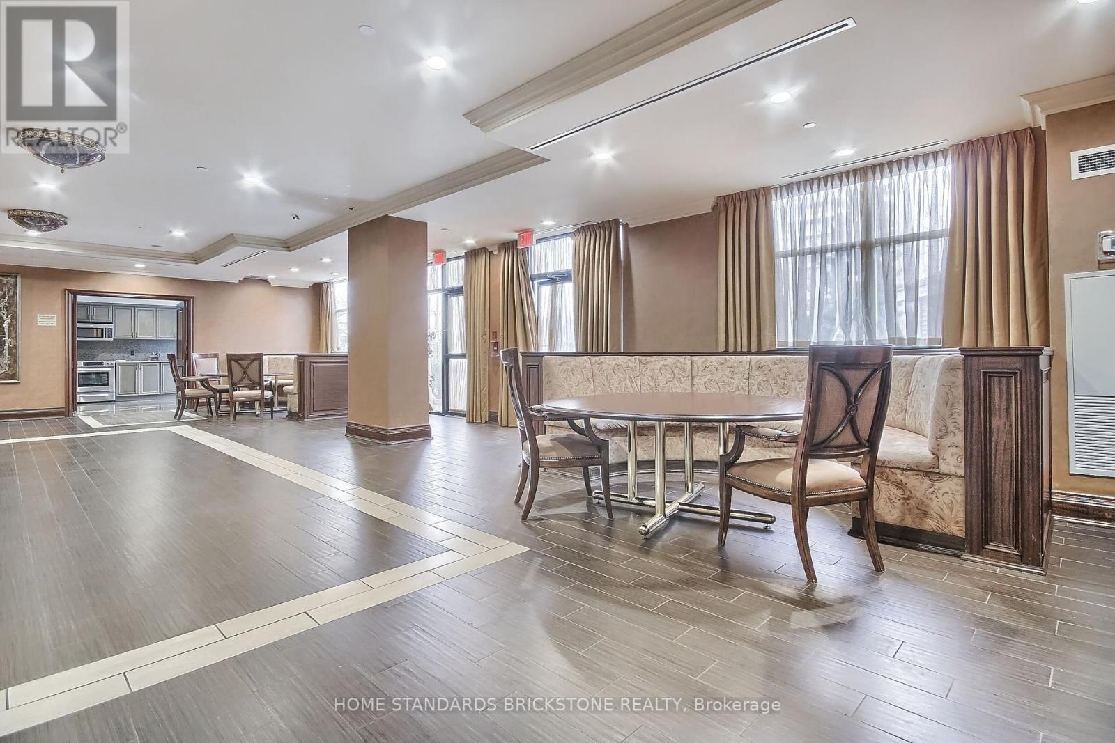 115 - 9225 Jane Street, Vaughan, Ontario  L6A 0J7 - Photo 25 - N12403217