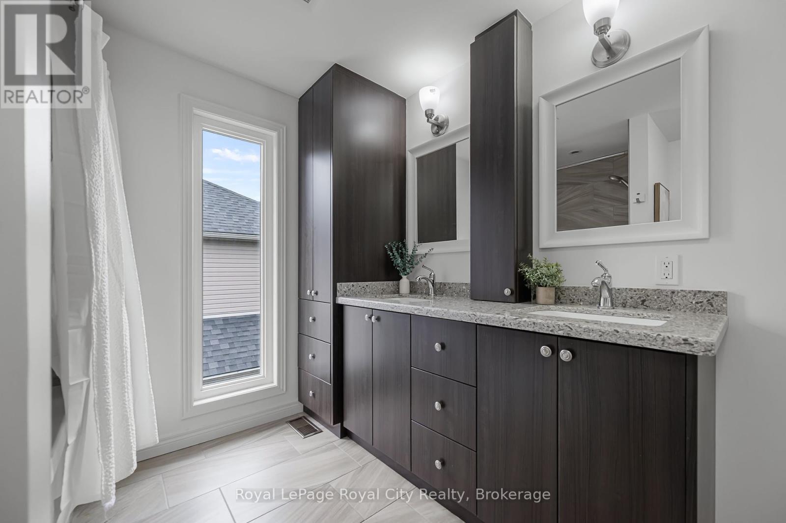 306 Imperial Road S, Guelph, Ontario  N1K 1M4 - Photo 35 - X12364571