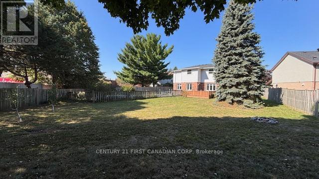 276 Blue Forest Place, London North, Ontario  N6G 4H7 - Photo 4 - X12403274