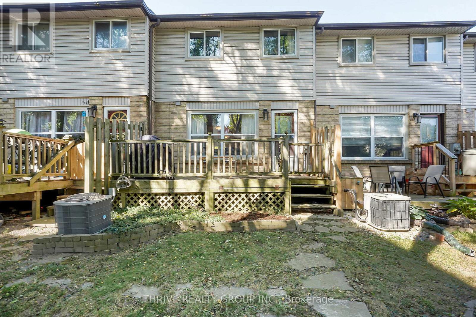 10 - 215 Commissioners Road W, London South, Ontario  N6J 1X9 - Photo 42 - X12403325