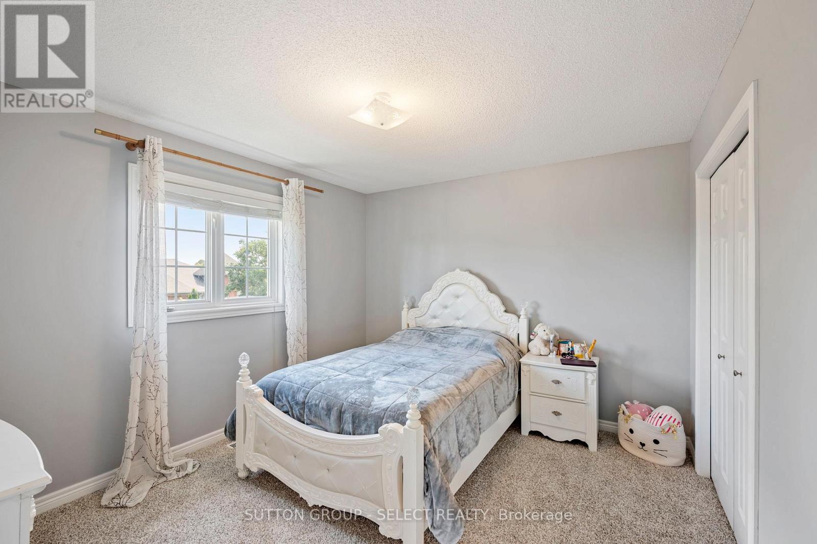 830 Cresthaven Crescent, London South, Ontario  N6K 4W4 - Photo 16 - X12403382