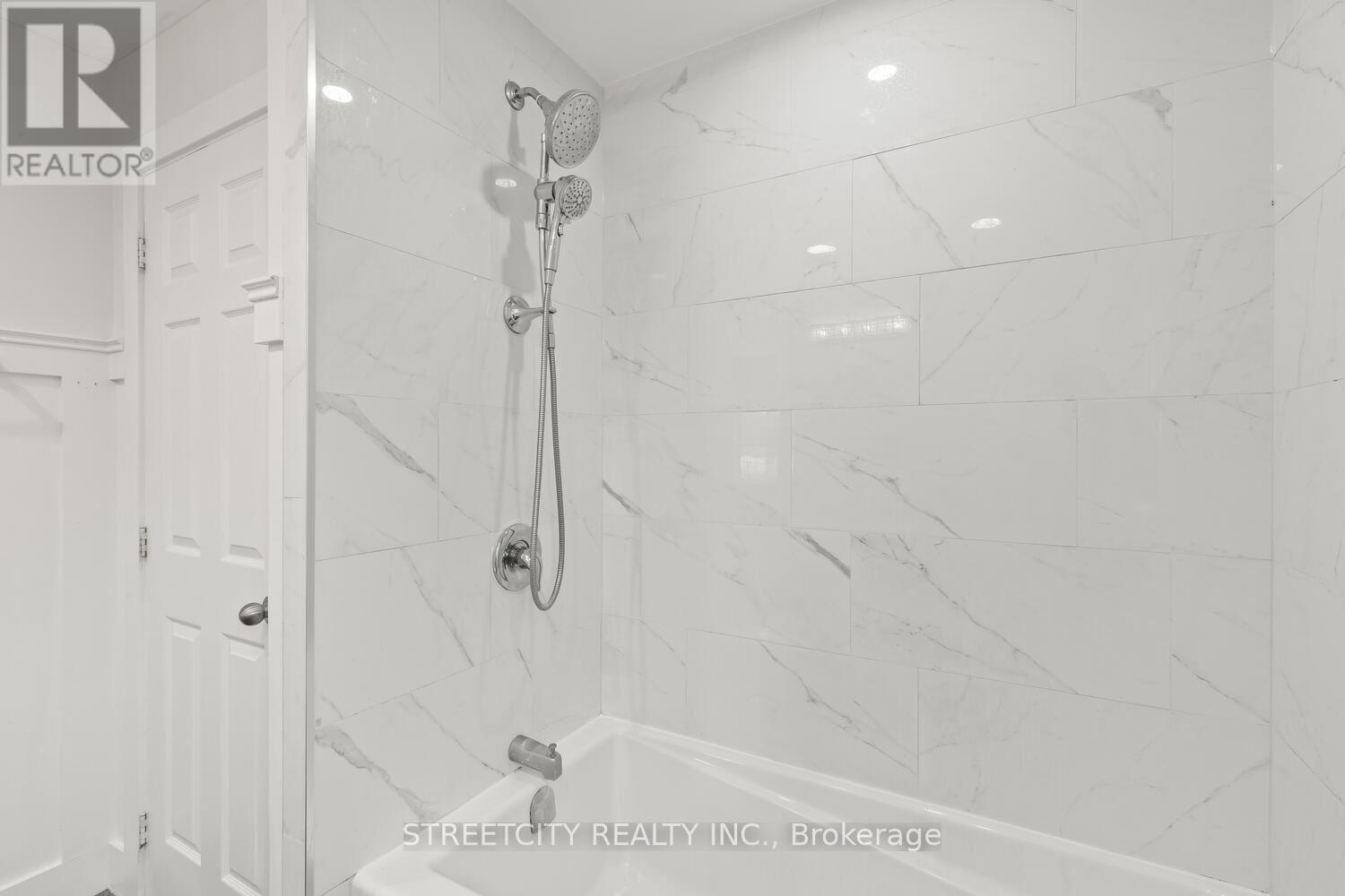 1235 King Street, London East, Ontario  N5W 2Y3 - Photo 22 - X12403392