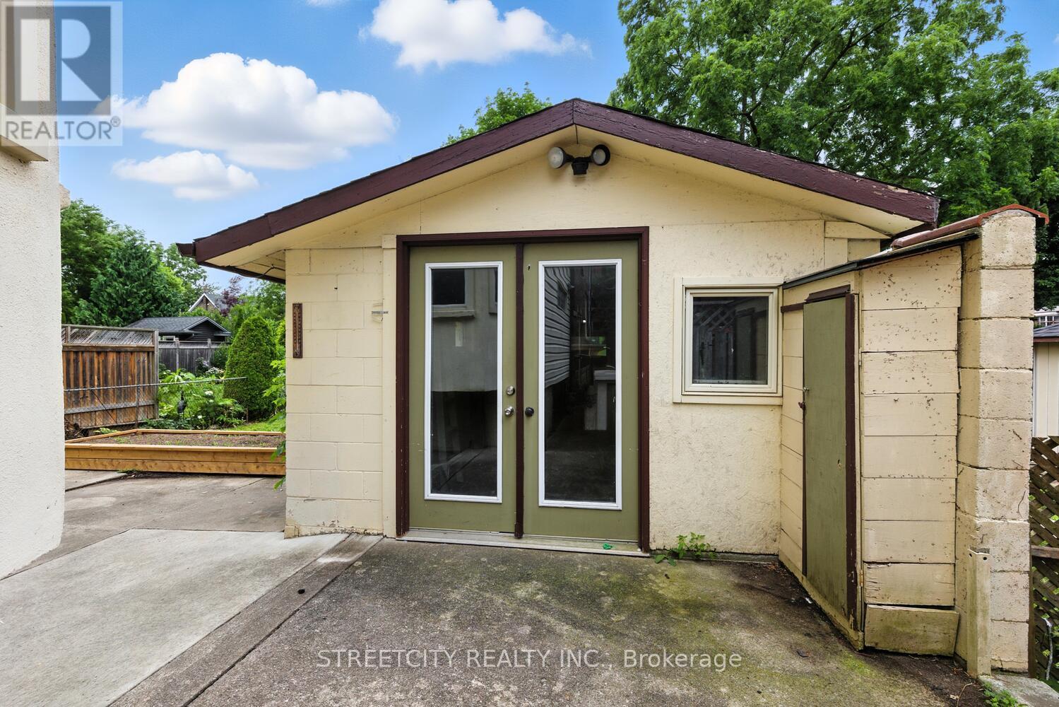 1235 King Street, London East, Ontario  N5W 2Y3 - Photo 41 - X12403392