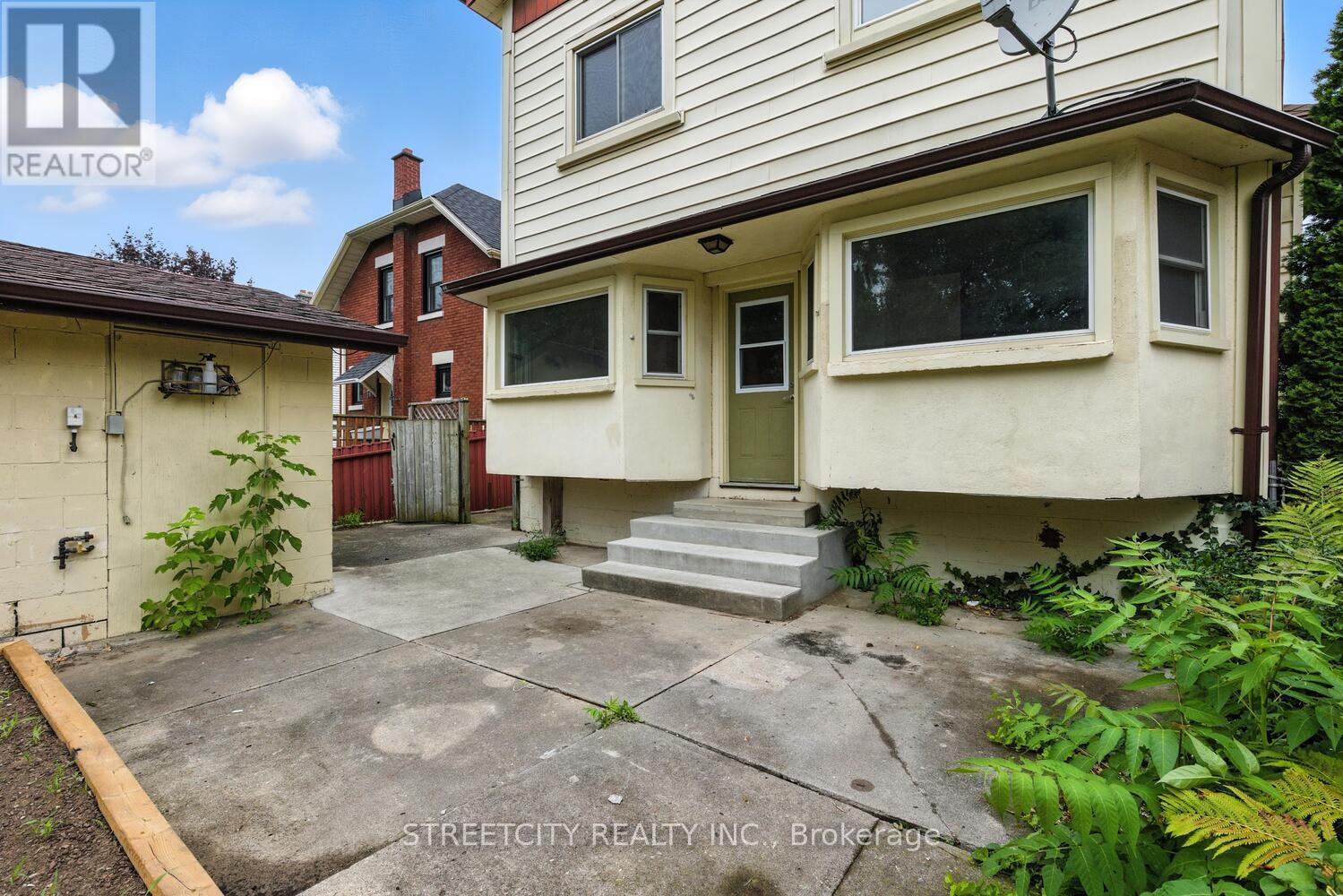 1235 King Street, London East, Ontario  N5W 2Y3 - Photo 43 - X12403392