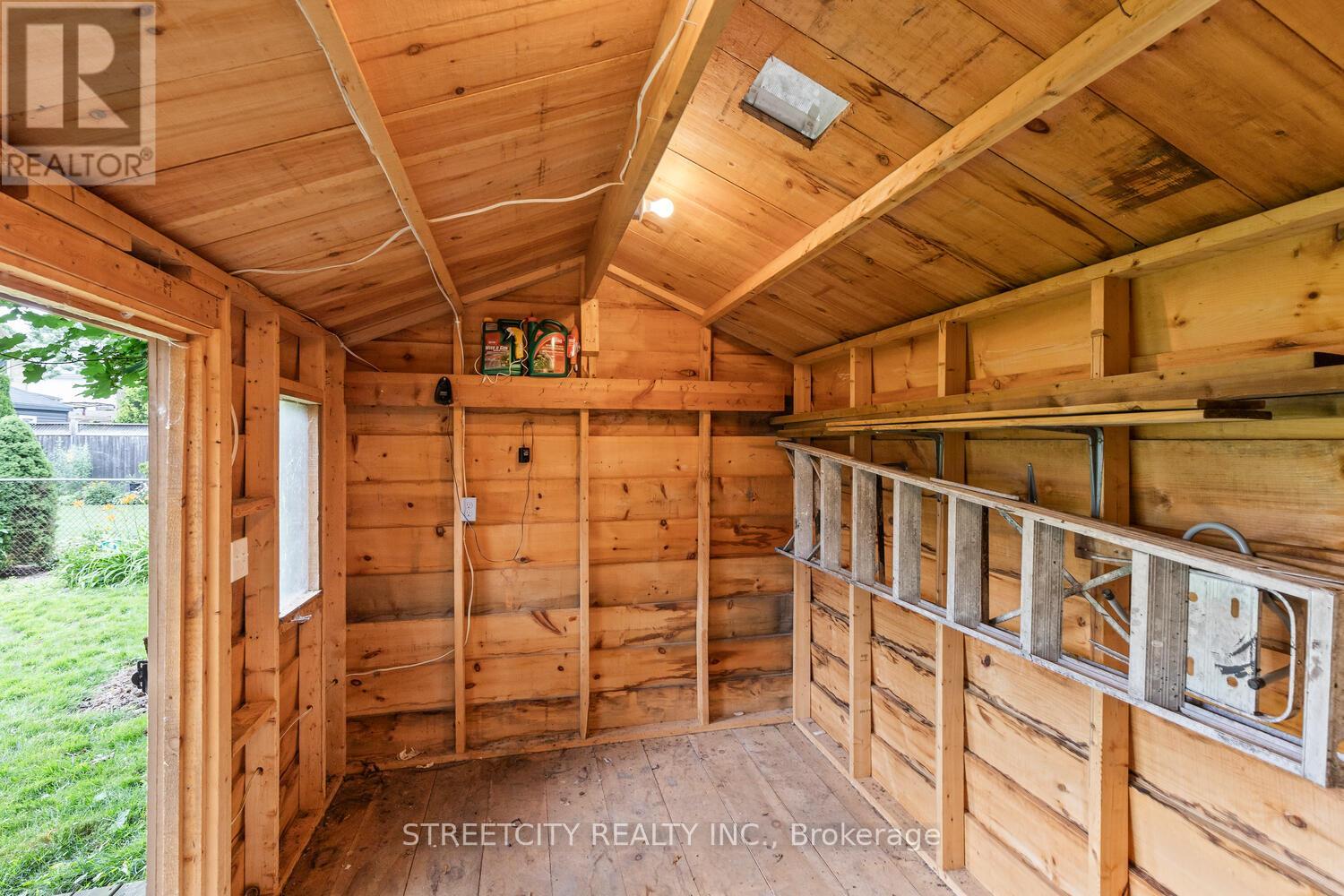 1235 King Street, London East, Ontario  N5W 2Y3 - Photo 47 - X12403392