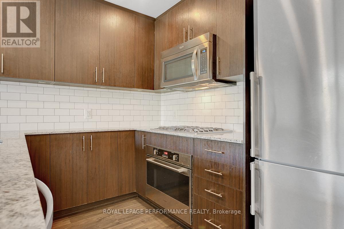 413 - 7 Marquette Avenue, Ottawa, Ontario  K1L 8A7 - Photo 5 - X12403240