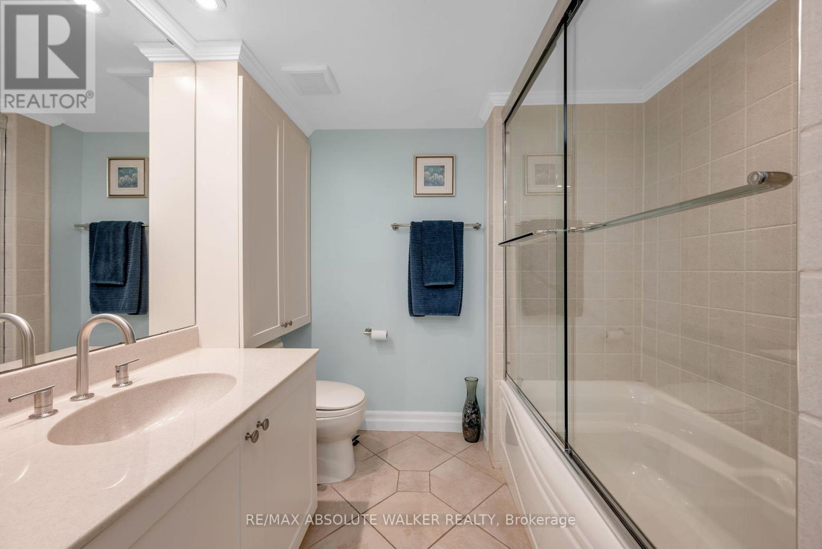 1605 - 160 George Street, Ottawa, Ontario  K1N 9M2 - Photo 28 - X12403283
