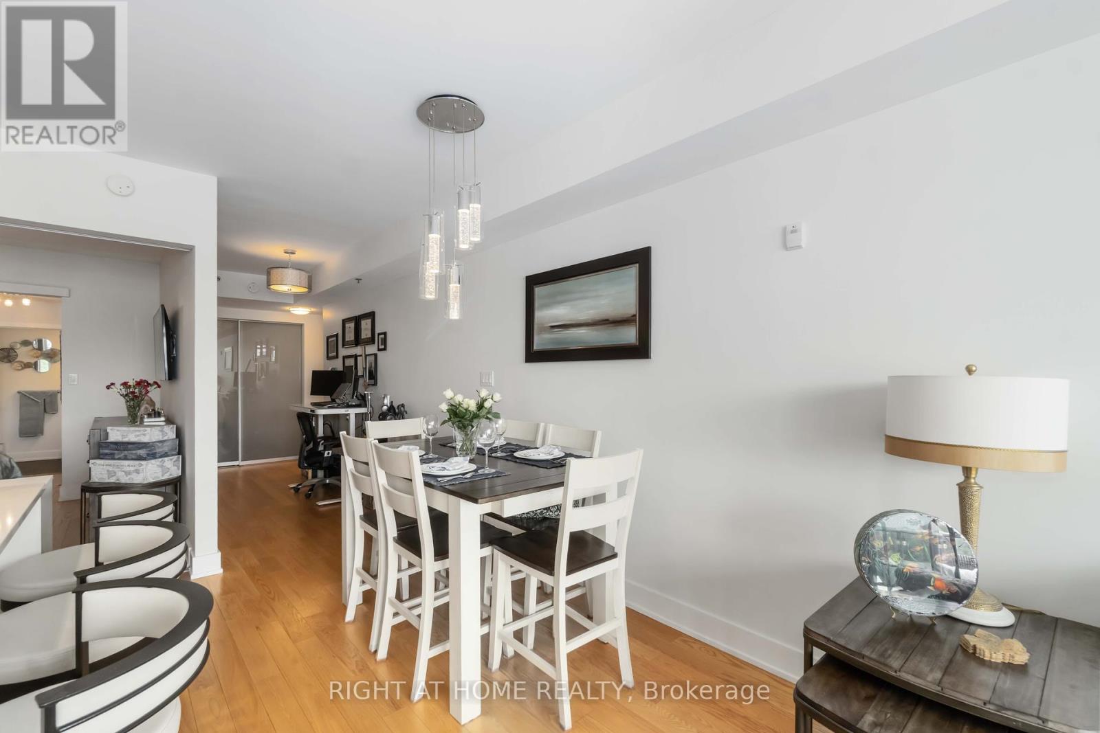 501 - 98 Richmond Road, Ottawa, Ontario  K1Z 0B2 - Photo 13 - X12403328