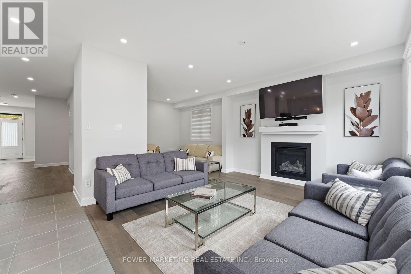 232 Aquarium Avenue, Ottawa, Ontario  K4A 1K7 - Photo 10 - X12403407