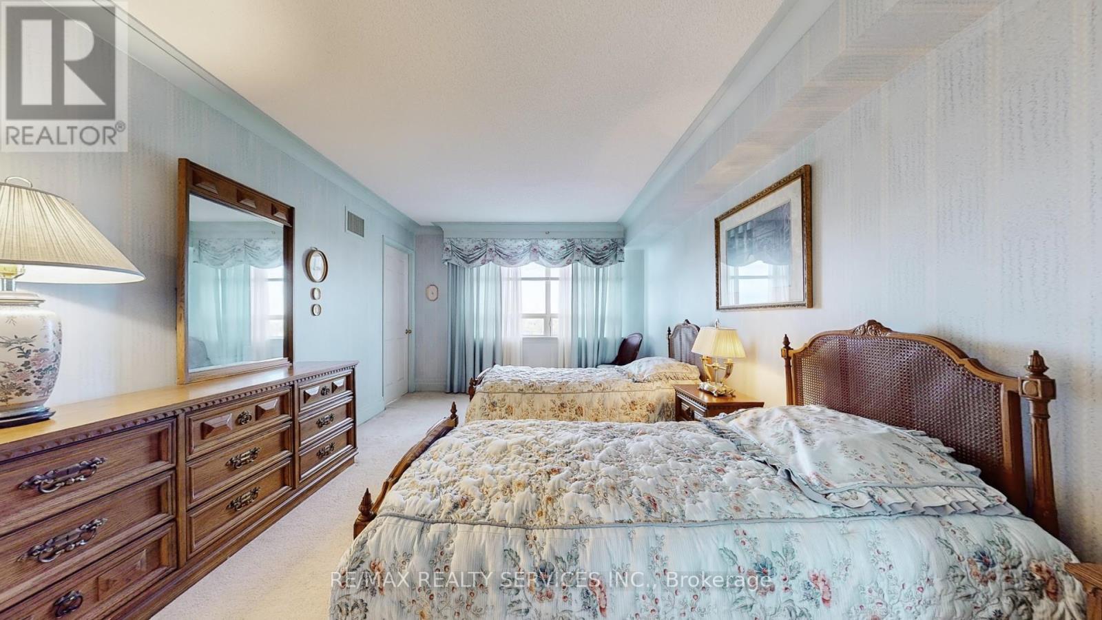 902 - 330 Mill Street S, Brampton (Brampton South), Ontario  L6Y 3V3 - Photo 24 - W12403178