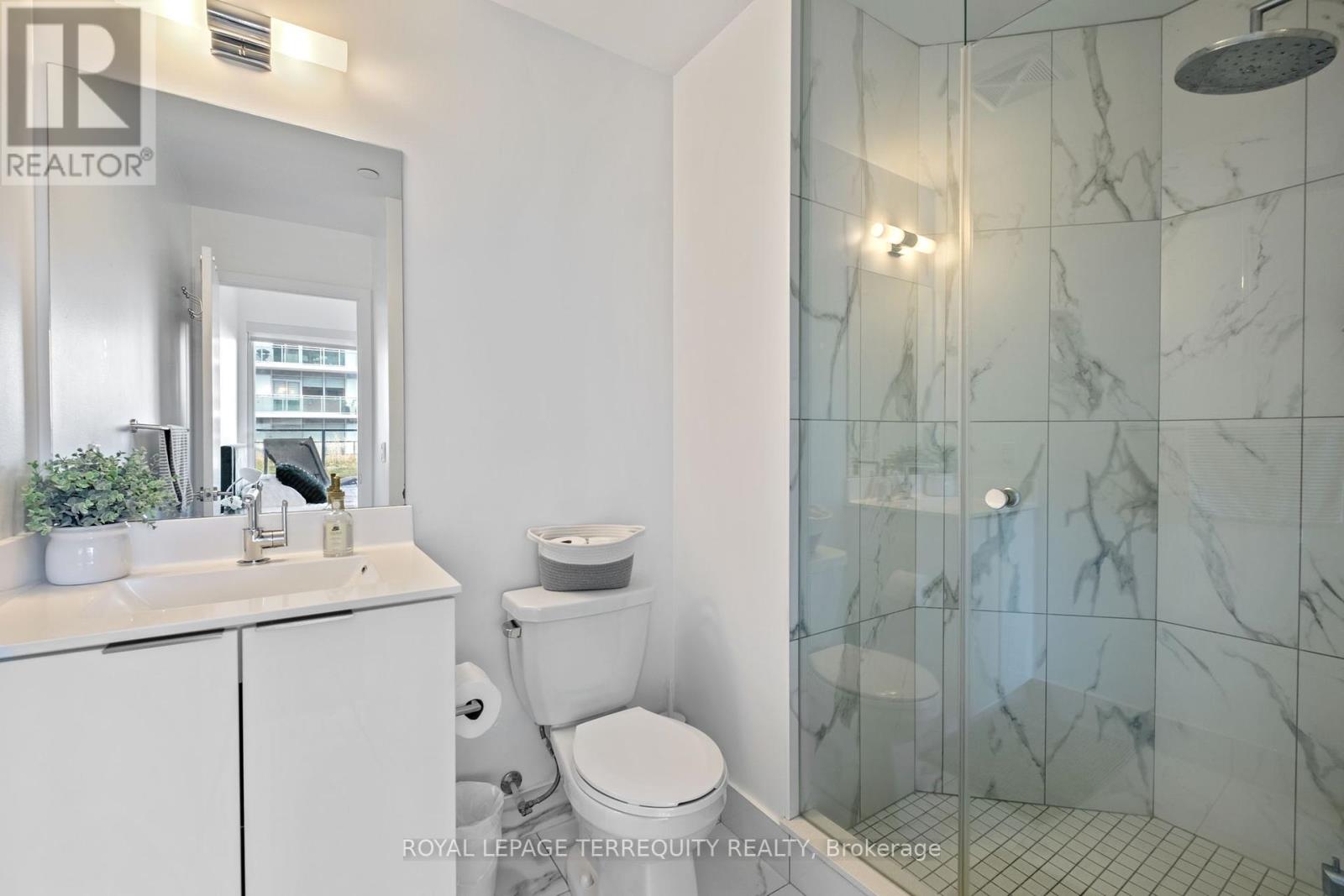 528 - 30 Shore Breeze Drive, Toronto, Ontario  M8V 0J1 - Photo 18 - W12403208