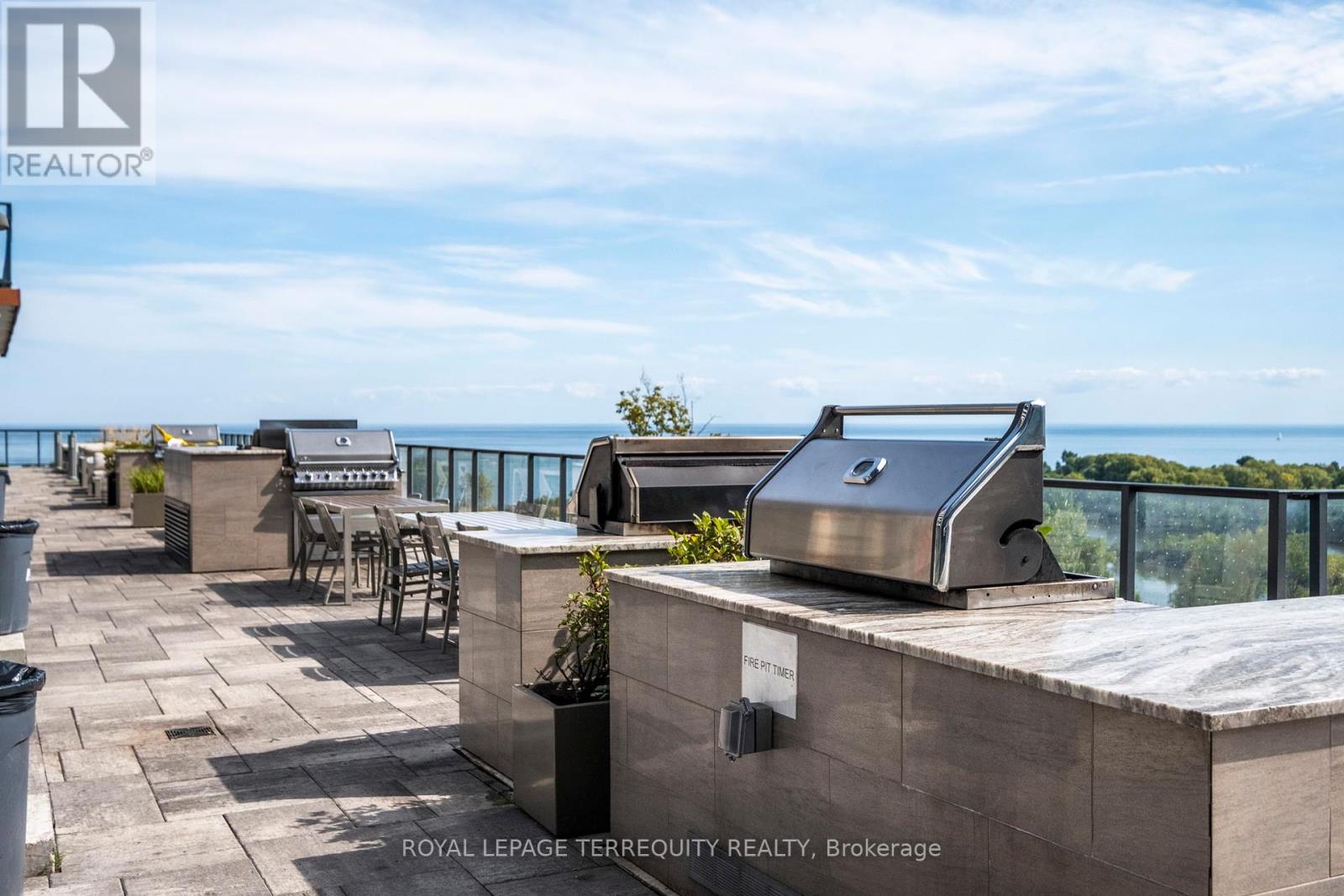 528 - 30 Shore Breeze Drive, Toronto, Ontario  M8V 0J1 - Photo 32 - W12403208