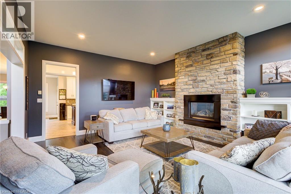 24 Belmont Avenue, Tillsonburg, Ontario  N4G 5W5 - Photo 10 - 40769699